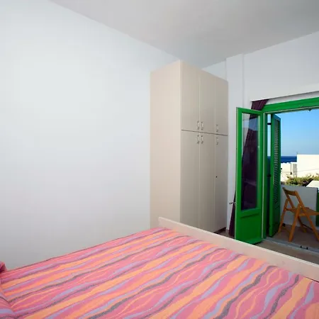 Kastellos Sikinos Apartment *